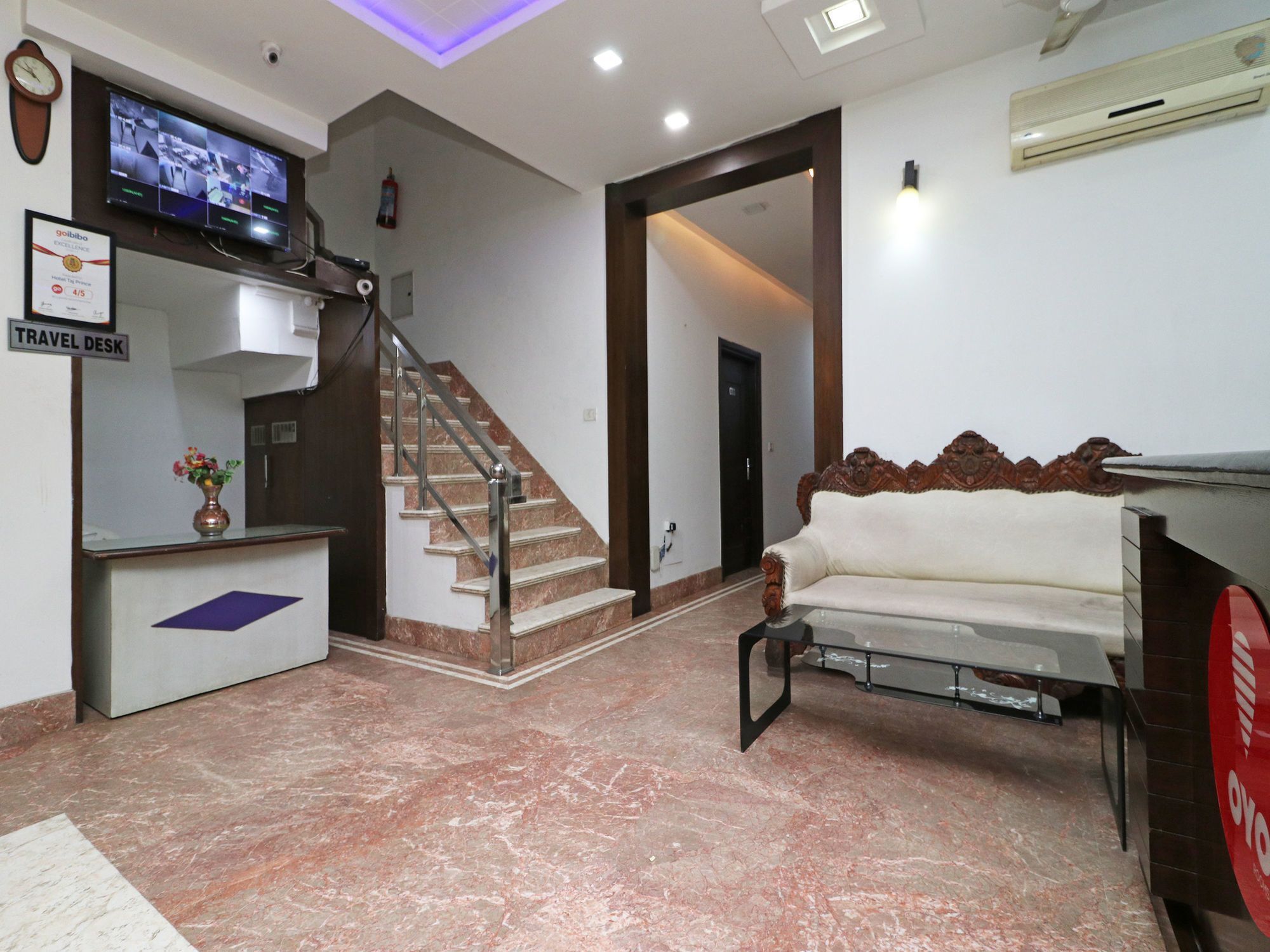 Oyo 9974 Hotel Taj Prince Agra  Buitenkant foto