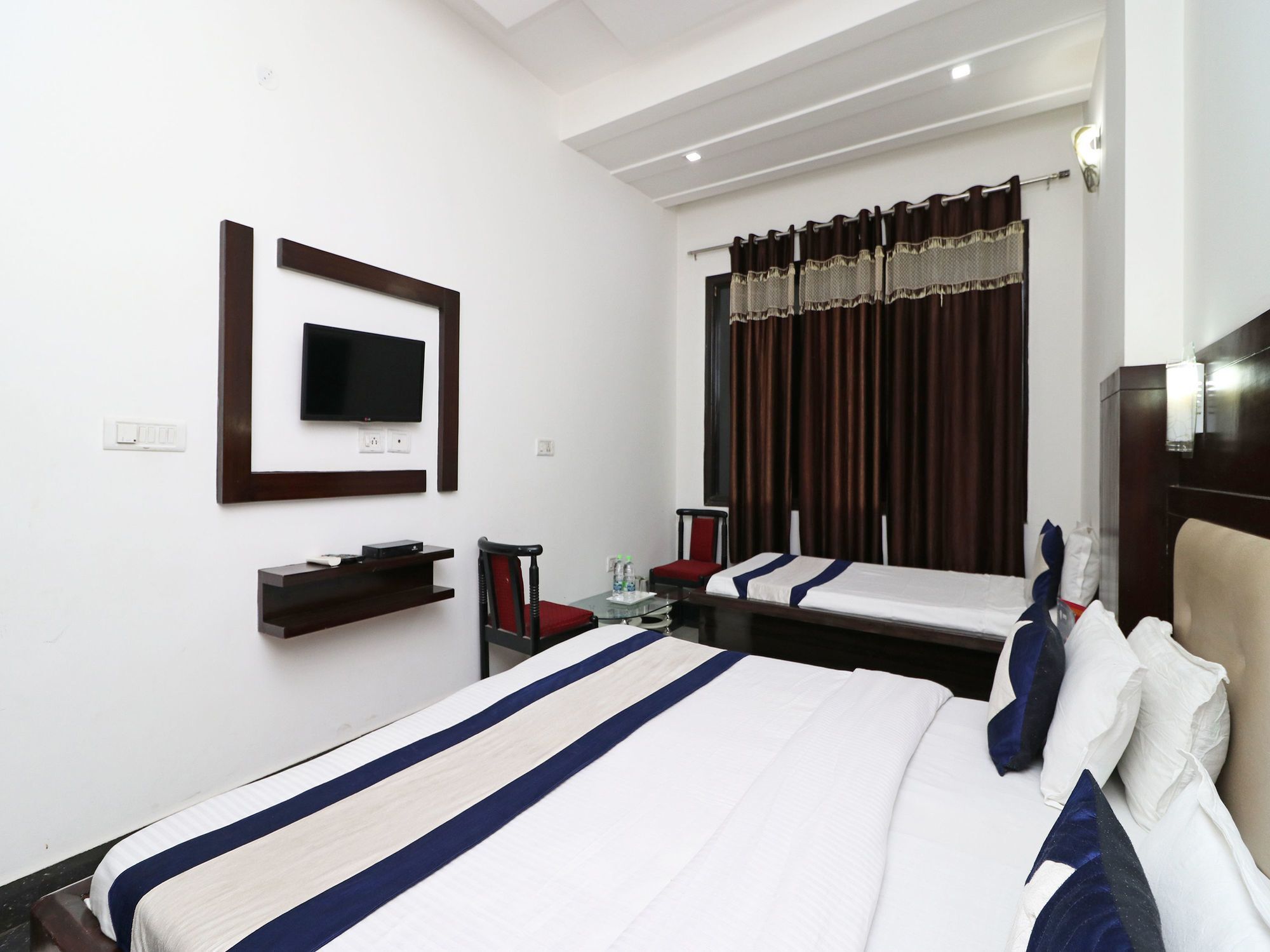 Oyo 9974 Hotel Taj Prince Agra  Buitenkant foto